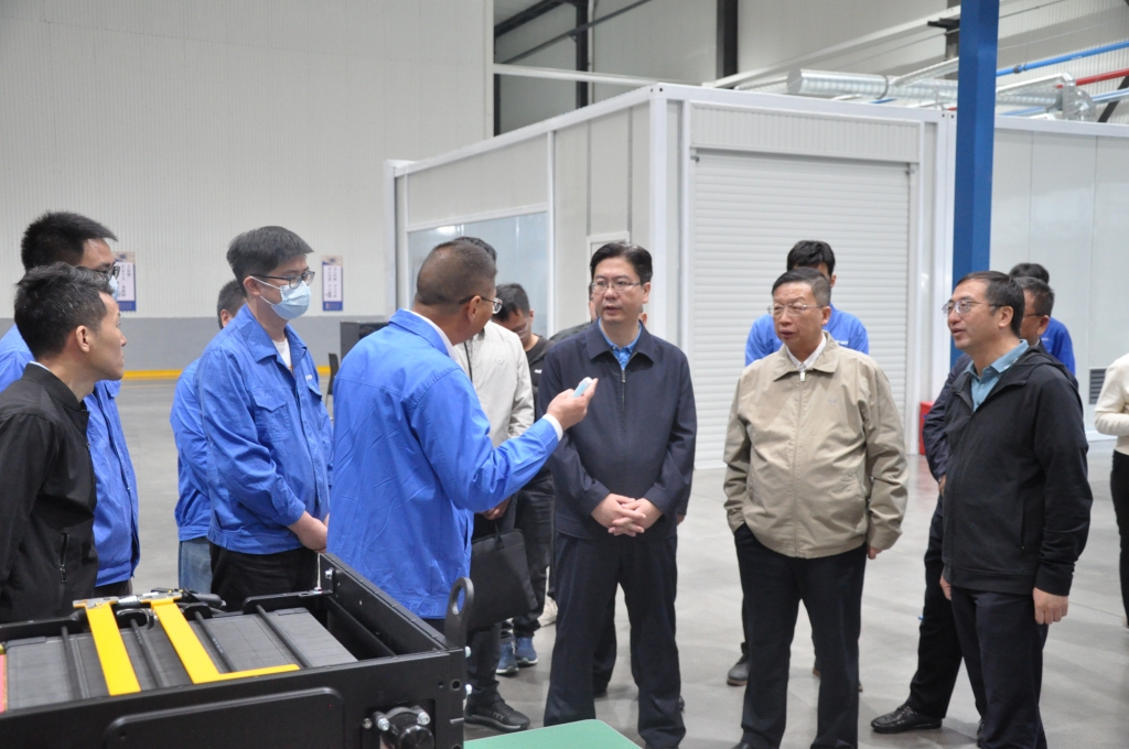 ec8b1396de8a43a18a91dd9d39ee25d5 ec8b1396de8a43a18a91dd9d39ee25d5